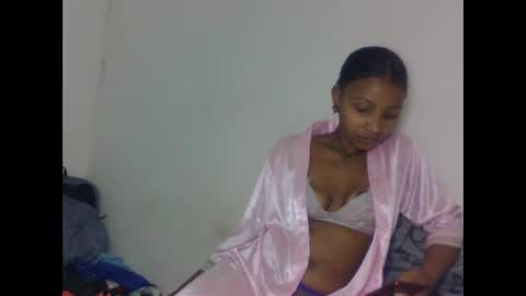 Snapshot of amandaaa25 chatting on September 24, 2025, 9:45 am amandaaa25 online show from September 24, 2025, 9:45 am