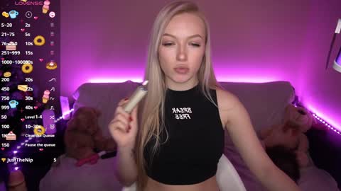 Amanda online show from January 7, 2025, 1:46 pm