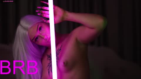 Snapshot of amandafarrell chatting on December 30, 2024, 12:31 pm Amanda Farrell online show from December 30, 2024, 12:31 pm