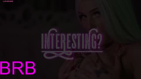 Snapshot of amandafarrell chatting on January 5, 2025, 9:15 am Amanda Farrell online show from January 5, 2025, 9:15 am