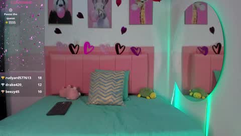 amandalee26 online show from February 16, 2025, 7:49 pm