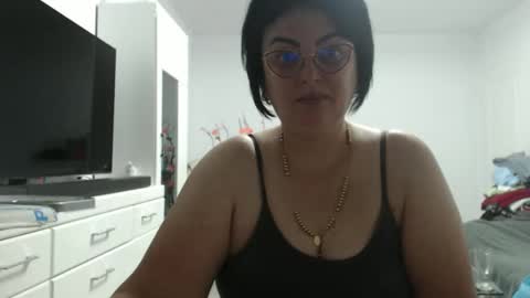 Snapshot of amandamuller1982 chatting on September 10, 2025, 1:05 am Anda online show from September 10, 2025, 1:05 am