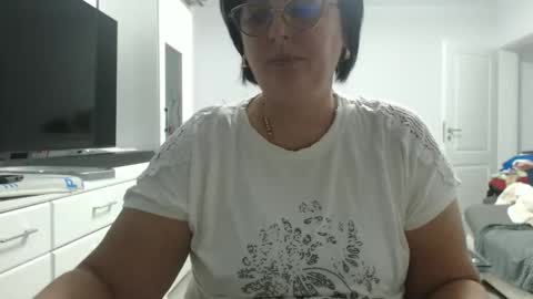 Snapshot of amandamuller1982 chatting on November 13, 2025, 5:34 pm Anda online show from November 13, 2025, 5:34 pm