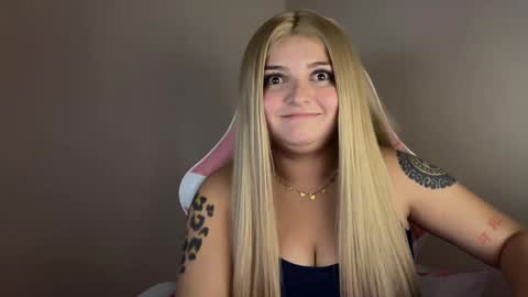 Amandha online show from January 23, 2025, 6:45 pm