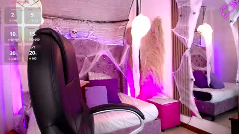 amara_davis1 online show from October 16, 2025, 4:35 am