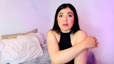 Amara Vega  online show from March 18, 2026, 10:18 am