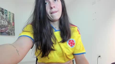 Snapshot of amaranta69_cam chatting on May 16, 2026, 10:36 am AMARANTA online show from May 16, 2026, 10:36 am