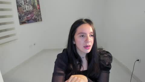 Snapshot of amaranta69_cam chatting on May 17, 2026, 7:17 am AMARANTA online show from May 17, 2026, 7:17 am