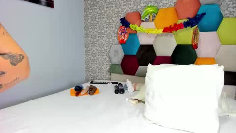 amarantha_hans online show from November 9, 2025, 12:25 pm