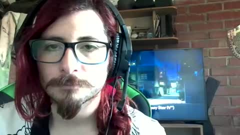 Snapshot of amaru_bf_experience chatting on November 16, 2025, 3:06 pm Amaru online show from November 16, 2025, 3:06 pm