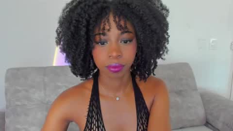 Snapshot of amatiistur chatting on February 16, 2025, 5:37 pm Tammy online show from February 16, 2025, 5:37 pm