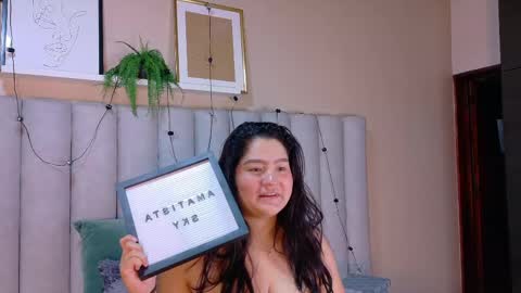 AMATISTA online show from April 21, 2026, 11:38 am