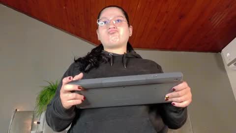 AMATISTA online show from April 29, 2026, 9:57 am