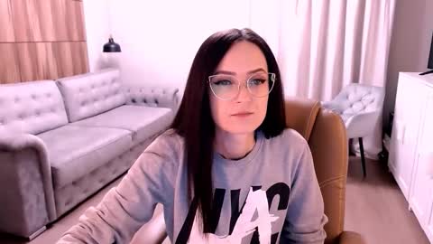 Snapshot of amazingeyes89 chatting on September 29, 2025, 11:04 am Izza online show from September 29, 2025, 11:04 am