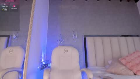 Snapshot of ambaar_moon_ chatting on December 5, 2025, 7:43 pm Ambar online show from December 5, 2025, 7:43 pm