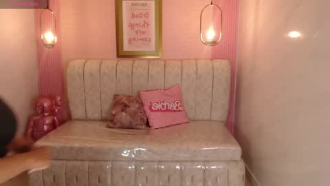 Snapshot of ambar_fox_s chatting on April 3, 2026, 1:09 pm Ambar online show from April 3, 2026, 1:09 pm