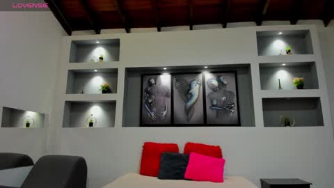 Snapshot of ambar_sex10 chatting on February 19, 2025, 12:33 pm Ambar online show from February 19, 2025, 12:33 pm