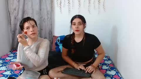 Snapshot of ambarandvalery chatting on November 23, 2025, 2:33 am AmbarAndValery online show from November 23, 2025, 2:33 am