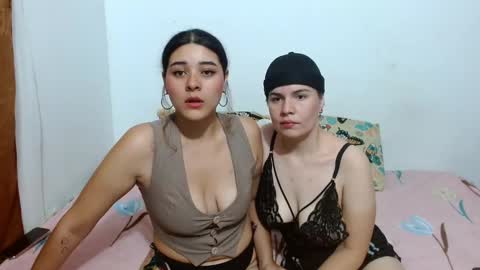 Snapshot of ambarandvalery chatting on March 4, 2026, 3:23 am AmbarAndValery online show from March 4, 2026, 3:23 am