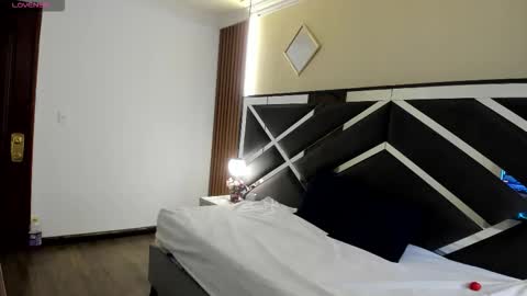 Ambar Ross online show from February 5, 2026, 1:16 pm