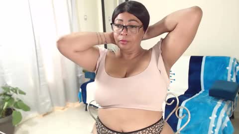  Amber Sofhia  online show from January 22, 2025, 8:17 pm