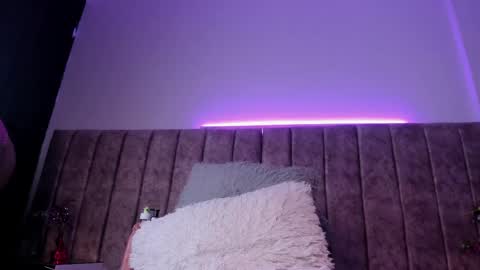  Amber  online show from April 13, 2026, 1:05 pm