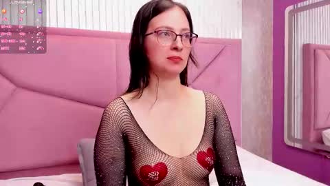 .  Amber Wood  . online show from October 8, 2025, 12:47 pm