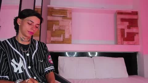 Amber  online show from April 14, 2026, 3:18 pm