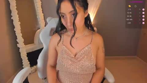 Snapshot of amber_curly chatting on February 7, 2025, 11:55 pm amber_curly online show from February 7, 2025, 11:55 pm