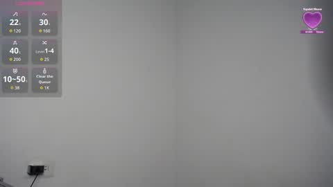 amber miller22 online show from November 11, 2025, 8:09 pm