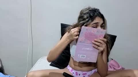 Amber online show from April 18, 2026, 4:49 am