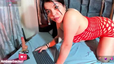 Snapshot of amberbeckeer chatting on December 10, 2024, 9:00 pm Amber online show from December 10, 2024, 9:00 pm