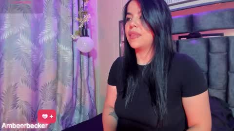 Snapshot of amberbeckeer chatting on February 7, 2025, 4:16 am Amber online show from February 7, 2025, 4:16 am