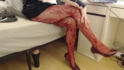 Amber online show from April 26, 2026, 7:33 pm