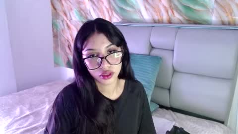 Snapshot of amberjeong chatting on February 28, 2025, 2:42 am Amber Jeong online show from February 28, 2025, 2:42 am