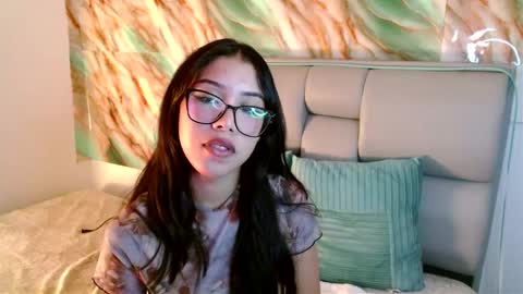 Snapshot of amberjeong chatting on March 1, 2025, 2:37 am Amber Jeong online show from March 1, 2025, 2:37 am