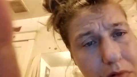 amberjohnson1387 online show from December 18, 2025, 1:11 am