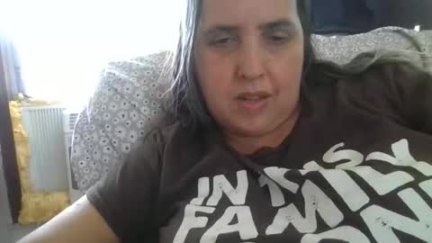 amberlixen online show from April 13, 2026, 5:40 pm