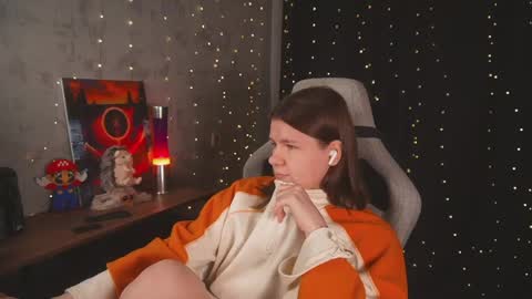 Snapshot of amberlyyy chatting on April 20, 2026, 12:13 am my name is Sonya but you can call me your favorite girl 3 online show from April 20, 2026, 12:13 am