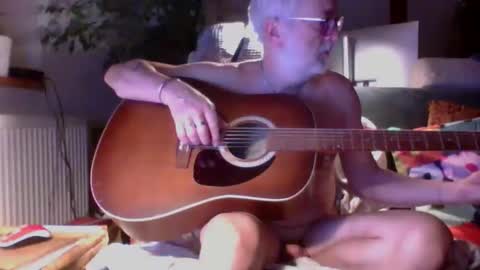 Amberr11 online show from September 23, 2025, 10:24 pm