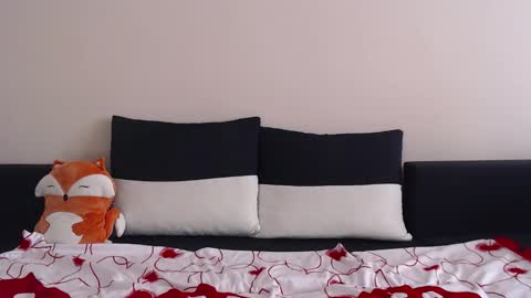 Amber online show from September 18, 2025, 6:15 am