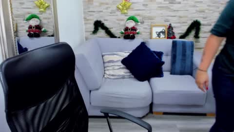 Snapshot of amberthomsonn chatting on January 4, 2025, 4:12 am Amber online show from January 4, 2025, 4:12 am