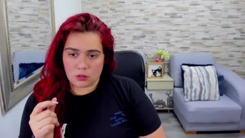 Snapshot of amberthomsonn chatting on January 13, 2025, 4:18 am Amber online show from January 13, 2025, 4:18 am