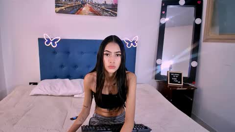 Snapshot of amberx_sweet chatting on September 30, 2025, 7:30 pm Amber  online show from September 30, 2025, 7:30 pm