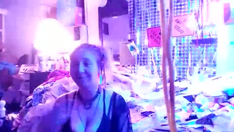 ambionce online show from March 25, 2026, 7:36 am