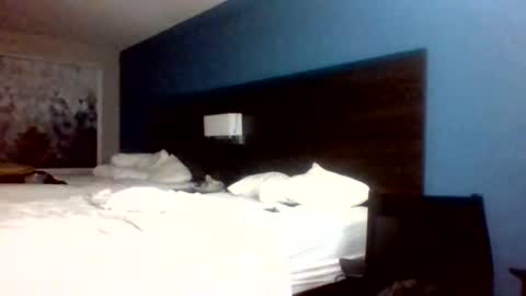 ambionce online show from April 19, 2026, 7:38 pm