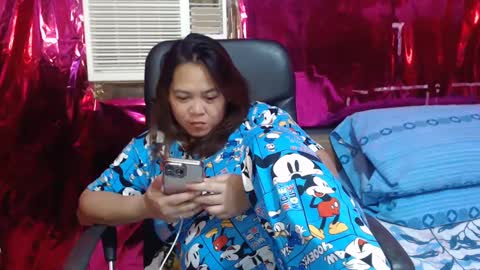 Marie online show from January 5, 2025, 6:24 pm