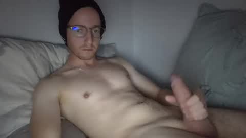 Amekatt online show from April 18, 2026, 7:34 am