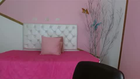 amelia online show from February 24, 2025, 5:31 pm