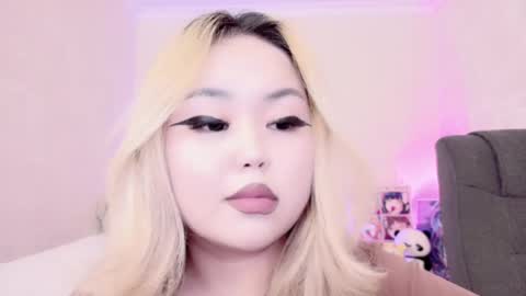 Snapshot of amelia_sunlight chatting on February 10, 2025, 12:30 am Amelia online show from February 10, 2025, 12:30 am